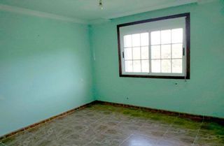 Casa en venta en Dozón