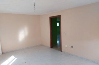 Casa en venta en Dozón