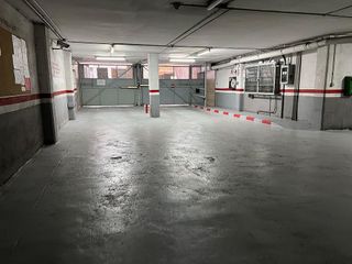 Garaje en venta en Centre en Santa Coloma de Gramanet
