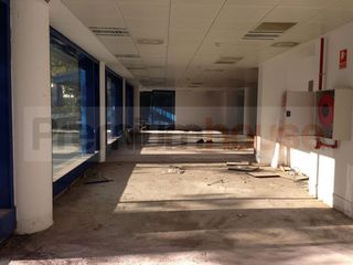 Local comercial en venta en Bufalà en Badalona