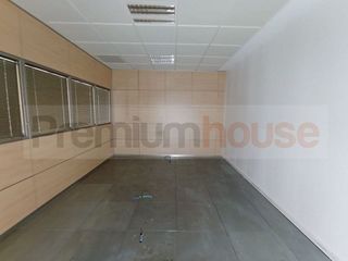 Local comercial en venta en Bufalà en Badalona