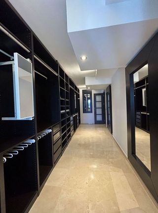 Chalet en alquiler en Elviria en Marbella