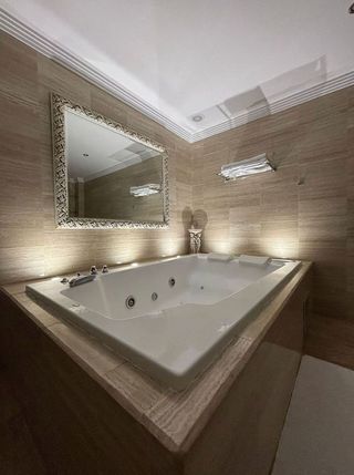 Chalet en alquiler en Elviria en Marbella