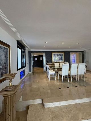 Chalet en alquiler en Elviria en Marbella