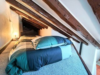 Ático en alquiler en Universidad - Malasaña en Madrid