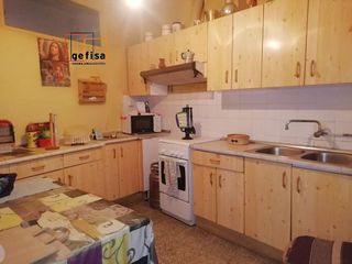 Casa adosada en venta en Valdepeñas