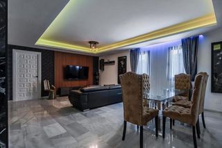 Chalet en alquiler en Nueva Andalucía centro en Marbella