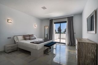 Chalet en alquiler en Nueva Andalucía centro en Marbella