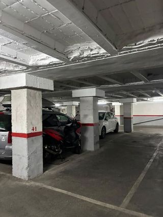 Garaje en venta en Riu en Santa Coloma de Gramanet