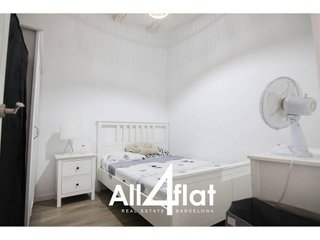 Piso en venta en El Poble Sec - Parc de Montjuïc en Barcelona