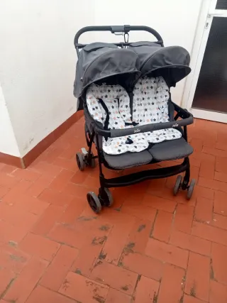 Carro gemelar Joie