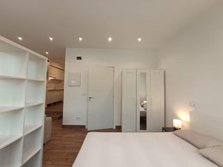 Estudio en alquiler en Numancia en Madrid