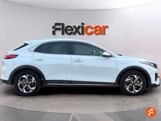 Kia XCeed 1.6 MHEV iMT Concept 85kW (115CV)