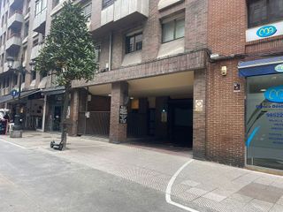 Garaje en alquiler en Zona Teatro Campoamor en Oviedo