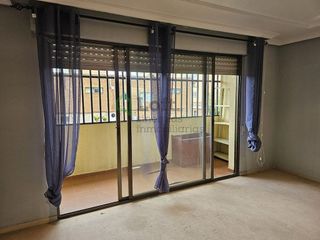 Local comercial en venta en Huerta Rosales - Valdepasillas en Badajoz