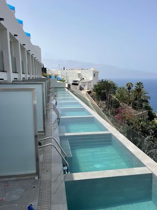 piscinas , excavaciones y reformas