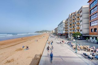 Local comercial en venta en Zarautz
