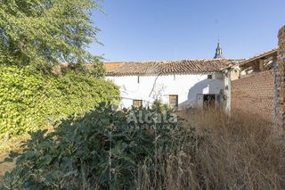 Casa en venta en Loeches