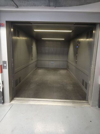 Garaje en venta en Santa Catalina - Canteras en Palmas de Gran Canaria(Las)