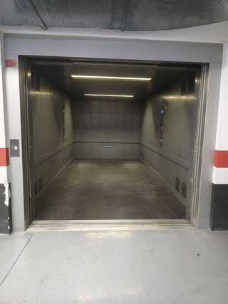 Garaje en venta en Santa Catalina - Canteras en Palmas de Gran Canaria(Las)