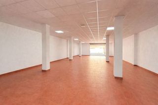 Local comercial en venta en Riba-roja de Túria