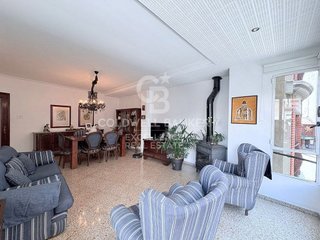 Edificio en venta en Oliva pueblo en Oliva