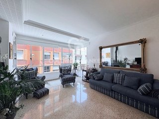 Edificio en venta en Oliva pueblo en Oliva