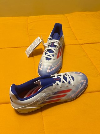 Adidas F50 Club moqueta unisex