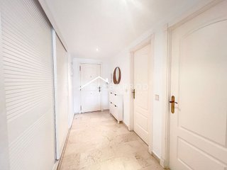 Piso en alquiler en Puerto Banús en Marbella