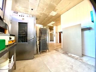 Local comercial en alquiler en Natahoyo en Gijón