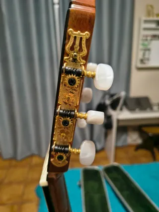 Guitarra Juan Montes modelo 147 m  Flamenco