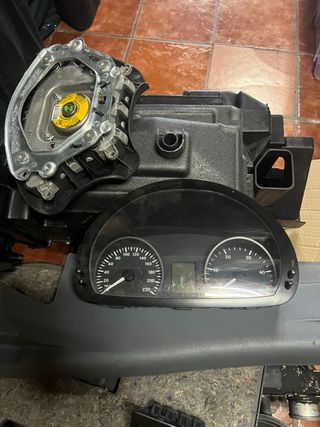 Módulo Mercedes Vito Viano 639.