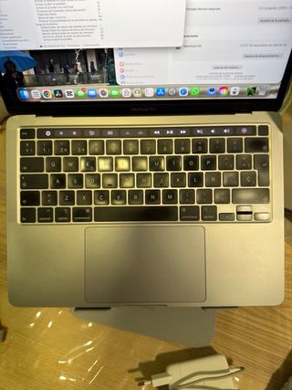 MacBook Pro 2020 i5/16GB/512GB