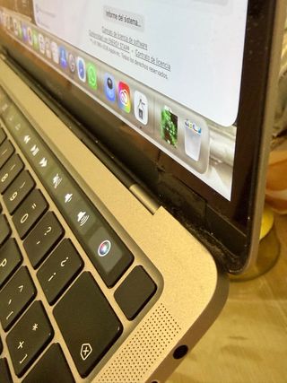 MacBook Pro 2020 i5/16GB/512GB