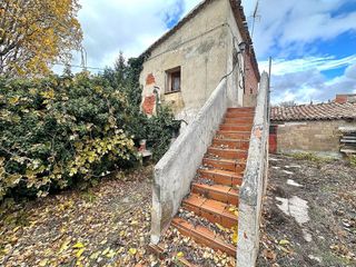 Chalet en venta en Valdelcubo