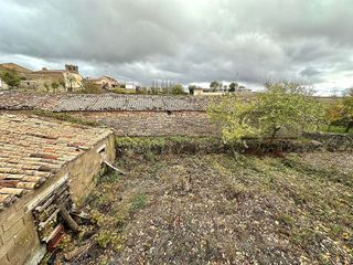 Chalet en venta en Valdelcubo