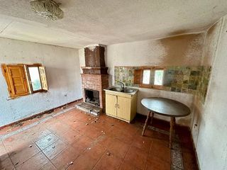 Chalet en venta en Valdelcubo