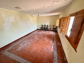 Chalet en venta en Valdelcubo