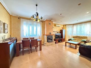 Chalet en venta en Alquerías en Murcia