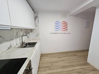 Piso en alquiler en Centro en Ourense