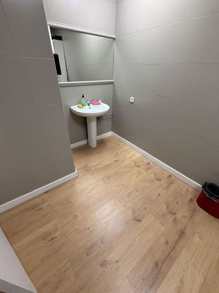 Local comercial en alquiler en Ensanche Centro - Puerto en Málaga