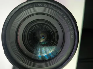 Objetivo Canon RF 24-105 mm F 4-7.1 IS STM