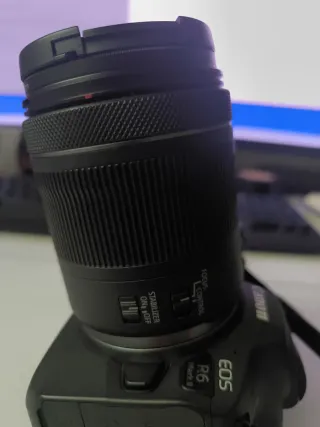 Objetivo Canon RF 24-105 mm F 4-7.1 IS STM
