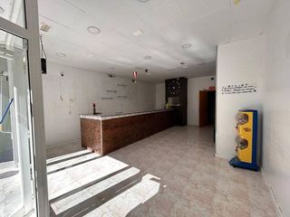 Local comercial en alquiler en Llevant en Reus