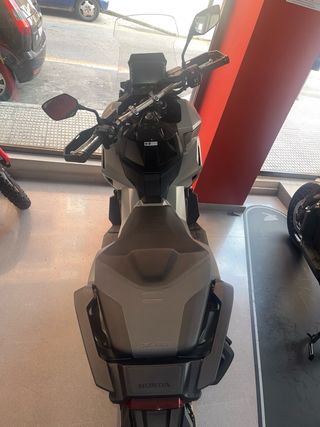 Honda XADV 750 Gris Automática