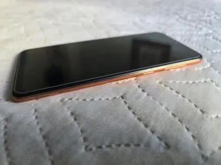 Samsung Galaxy A50