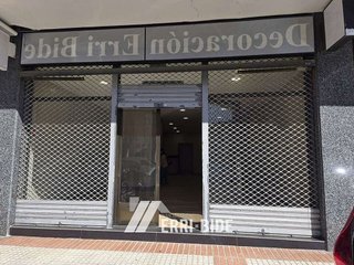 Local comercial en venta en Mungia