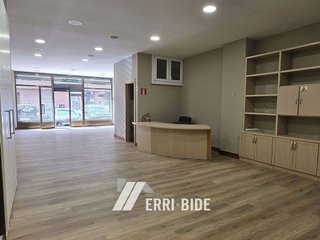 Local comercial en venta en Mungia