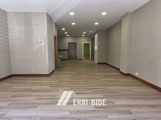 Local comercial en venta en Mungia