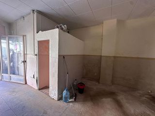 Local comercial en venta en Sanfeliu en Hospitalet de Llobregat, L´